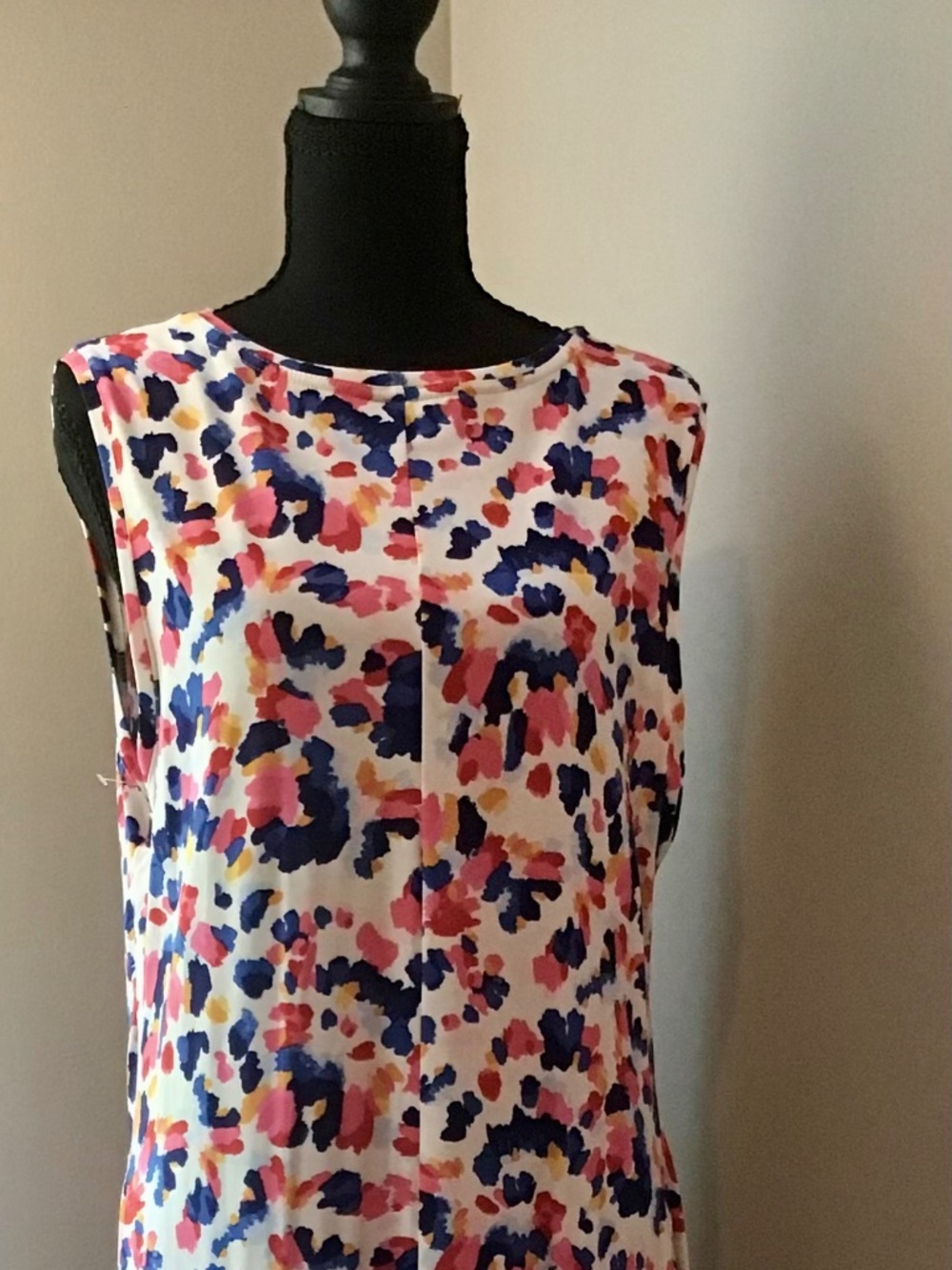 Style & Co, size X-Large, multi colored tea length sleeveless dress